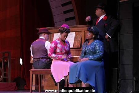 St Pauli Theater 01112011 038