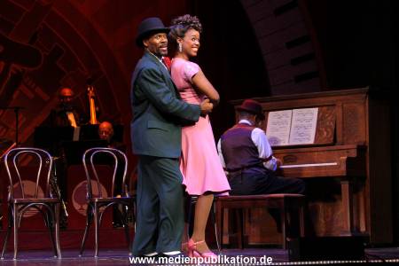 St Pauli Theater 01112011 072