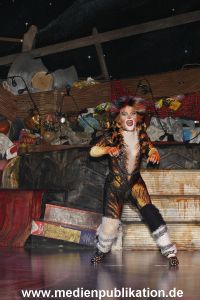 Cats 04012011 001