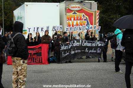 Circus Krone Demo 15092011 006