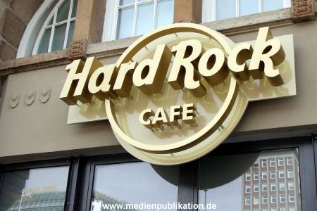 Hardrock Cafe 03082011 090