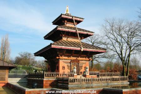 Hagenbeck Archiv 15032009 046.jpg