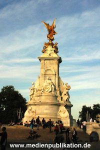 london 2003 palace 004