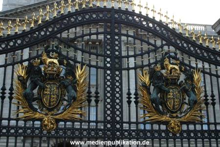 london 2003 palace 005