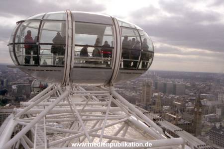 N0720 London 2001
