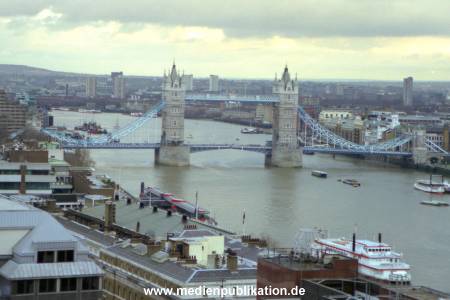 N0702 London 2001