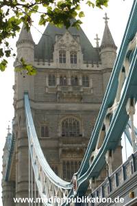 london 2003 towerbridge 011