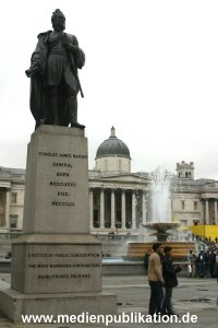 london 2003 trafalgar 007