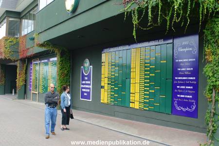 London 2004 245