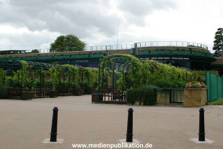 London 2004 247