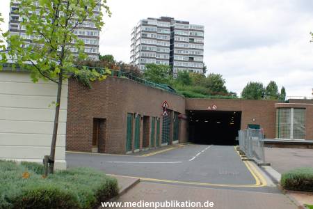 London 2004 257