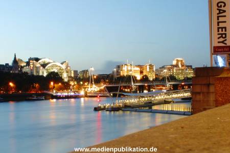 London 2004 275