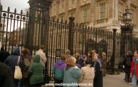 N0593 London 2001