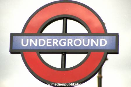 N0614 London 2001
