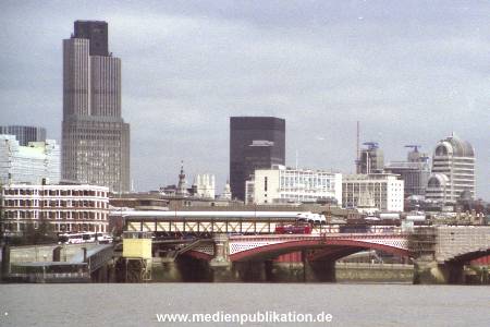 N0707 London 2001