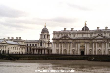 N0759 London 2001