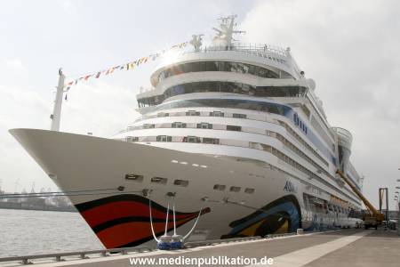 Aida Sol 01042011 150
