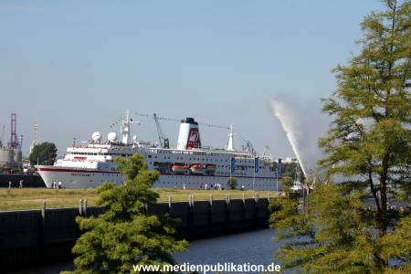 MS Deutschland 15082012 003