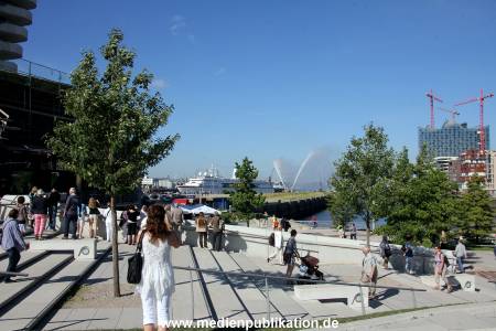 MS Deutschland 15082012 010