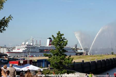 MS Deutschland 15082012 011