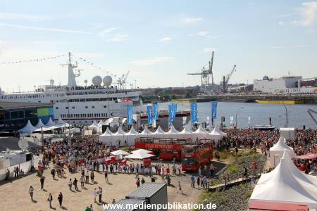 MS Deutschland 15082012 022