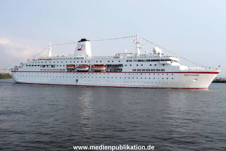 MS Deutschland 21052009 001