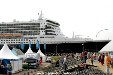 Queen Mary 26072007 001