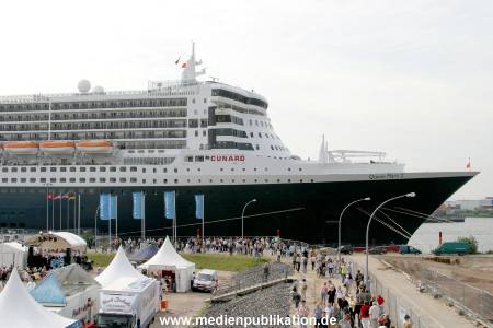 Queen Mary 26072007 004