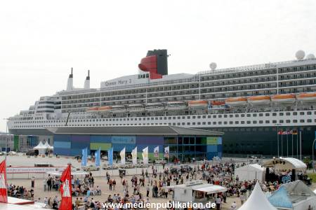 Queen Mary 26072007 005