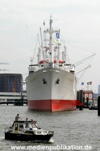 Queen Mary 26072007 010
