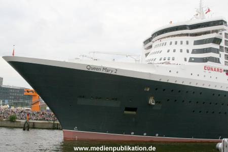 Queen Mary 2 25082006 048