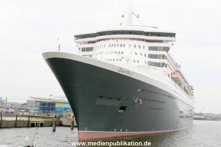 Queen Mary 2 25082006 054