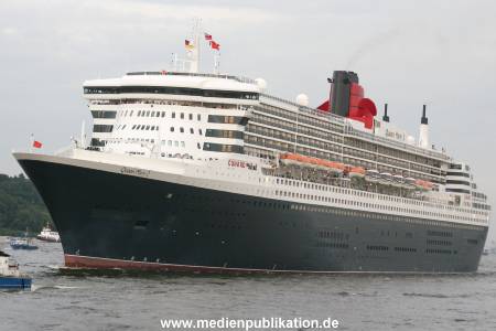 Queen Mary 2 25082006 088