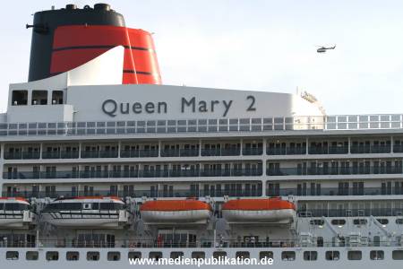 queen mary hamburg 2004 033