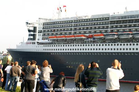 queen mary hamburg 2004 036