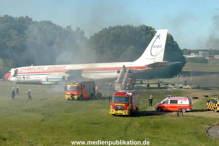 Flughafenuebung 22052008 001
