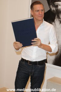 Bryan Adams 01102012 013