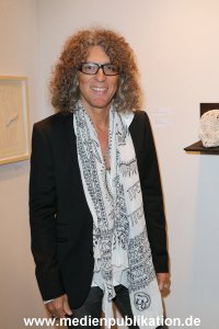 AffordableArtFair 13112013 050