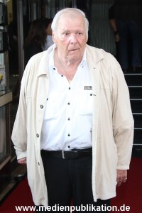 Kino News 02102011 009