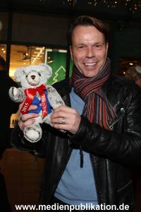 Teddy Charity 26112015 001
