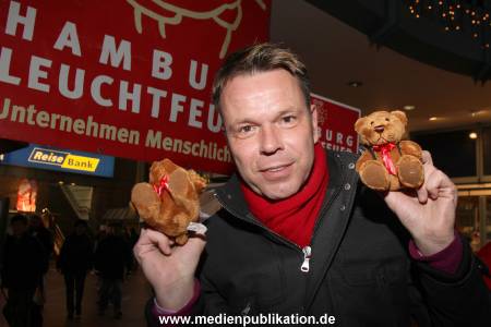 Teddy Charity 30112010 008