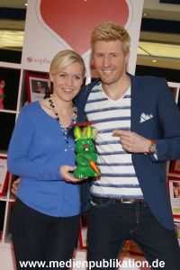 Charity Hasen 15042014 111