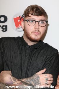 JamesArthur XFactor 25092013 007