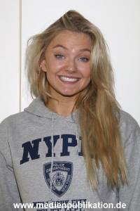 Astrid S 19092016 050
