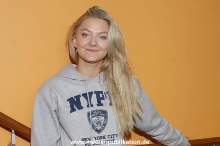Astrid S 19092016 056