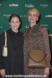 GalaChristmasShopping 11112021 006