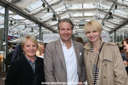 Charity Blumen AKK 15092013 095