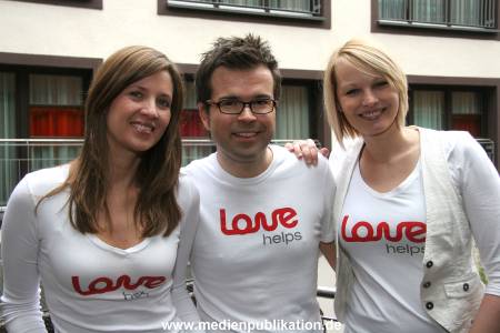 LoveHelps 04042006 016