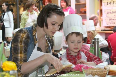 Oster Charity 31032009 085