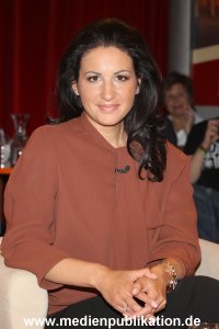 3nach9 04052012 054
